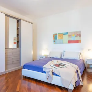 https://poggio-nociano.it-tuscanyhotel.com