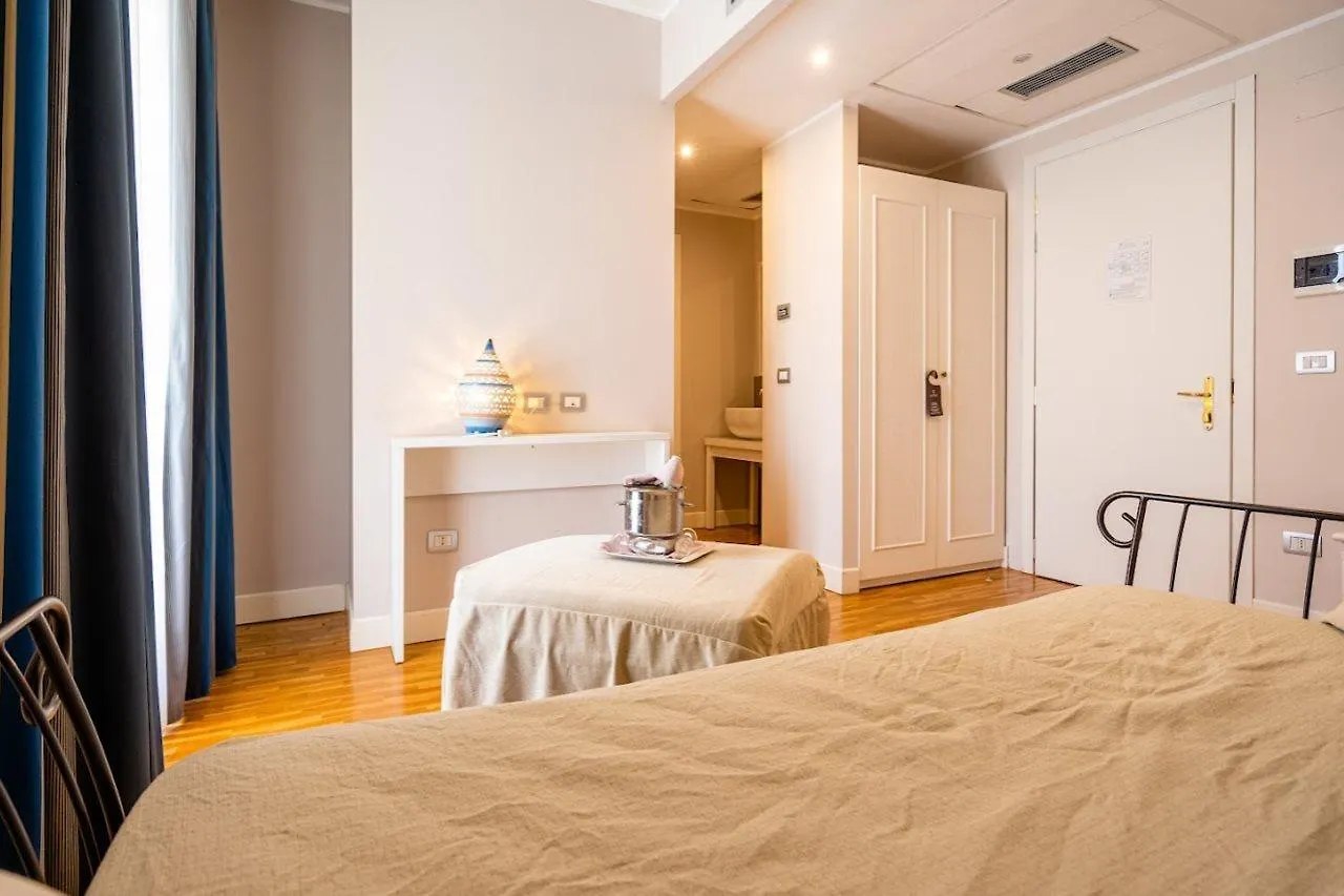 Capo Peloro Hotel (Adults Only) Торре-Фаро