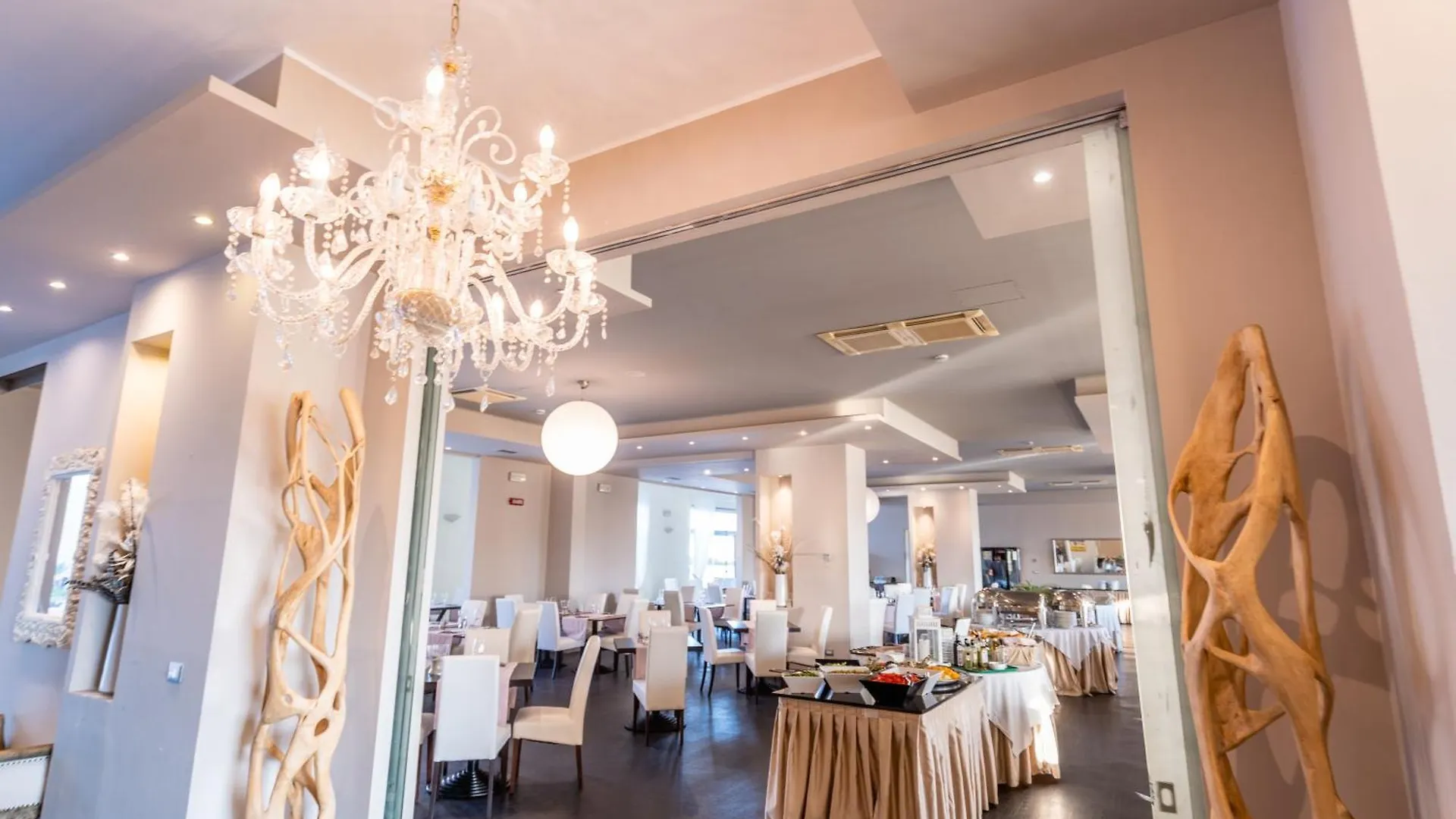 Capo Peloro Hotel (Adults Only) Торре-Фаро 4*,  Италия